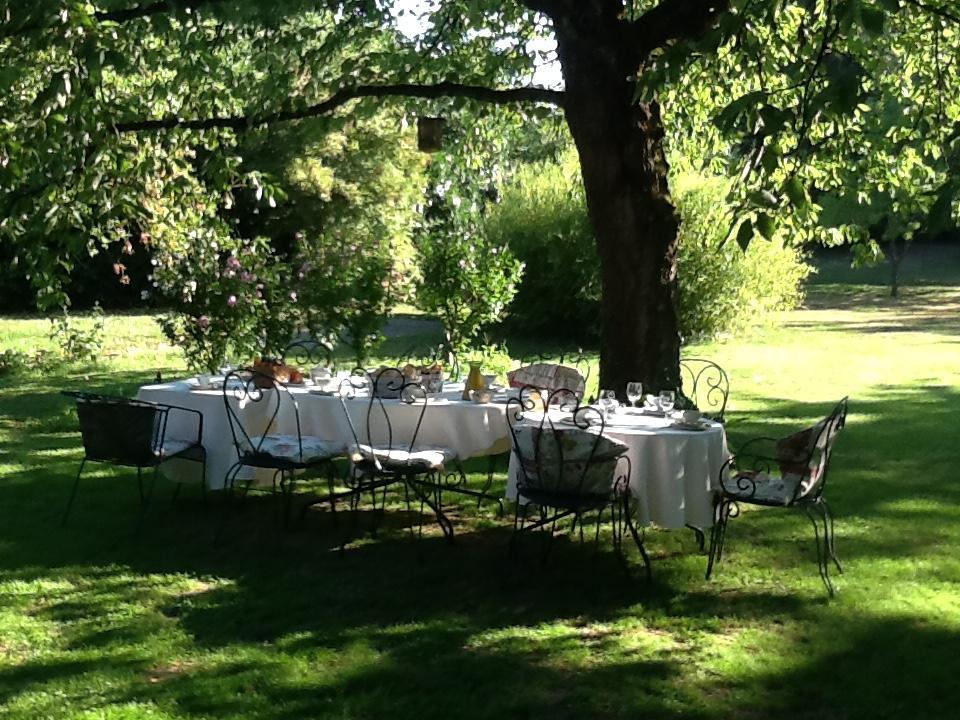 B&B La Tete Dans Les Etoiles Weyersheim Exterior foto