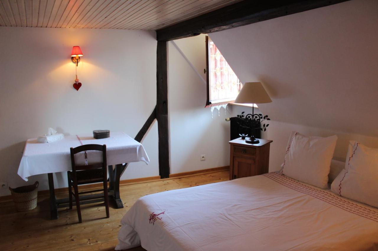 B&B La Tete Dans Les Etoiles Weyersheim Exterior foto